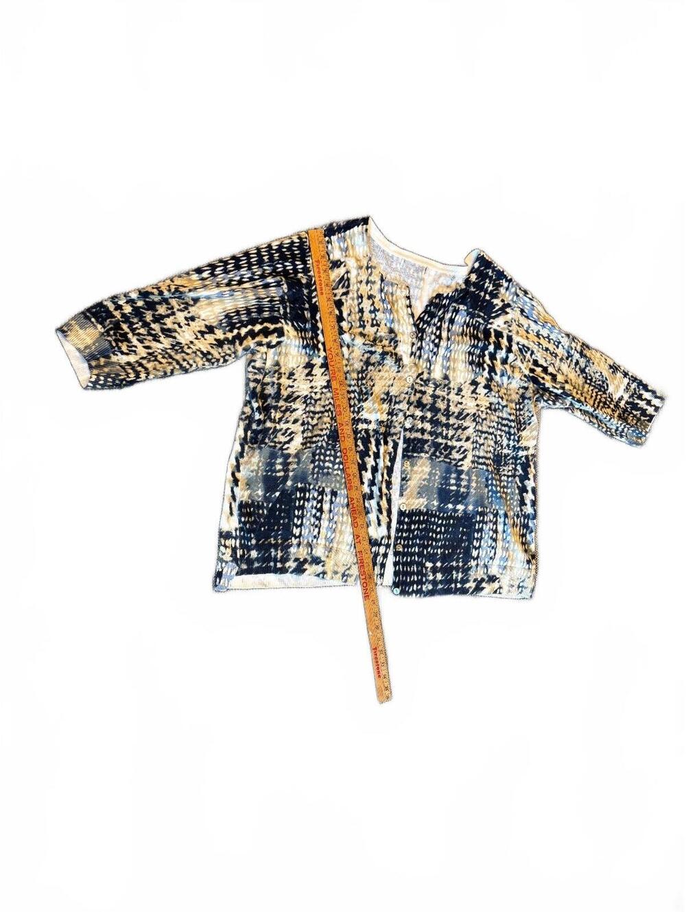 Women's Multi-Color Patterned Cardigan Sweater - Picture 2 of 4